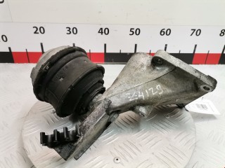 Кронштейн двигателя, ориг. номер A6112230604, Mercedes C W202 1997-2001