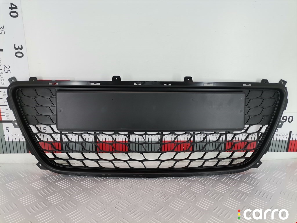 Заглушка (решетка) в бампер Hyundai i30 2007-2010, хетчбэк 5 дв., 86561-2L010, фото 1