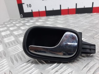 Ручка внутренняя задняя правая Audi A4 1994-1997