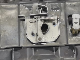 Рамка капота, ориг. номер 7700418609, 7782019776, Renault Vel Satis 2002-2005