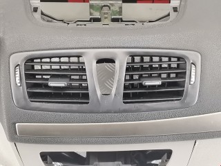 Панель передняя салона (торпедо), ориг. номер 681000020R, Renault Megane 2006-2009