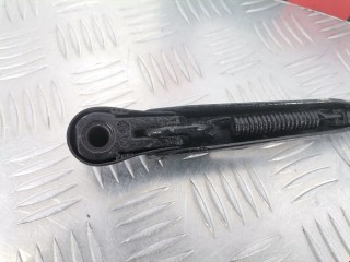 Щеткодержатель задний, ориг. номер 3882183E00, Suzuki Wagon R 1998-2003