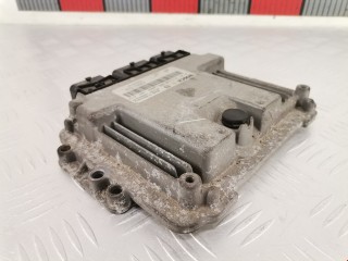 Блок управления двигателем, ориг. номер 0281011148, 8200303141, Renault Laguna 2001-2005