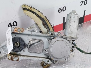 Стеклоподъемник передний левый, ориг. номер 62112FC010, Subaru Forester 1997-2000