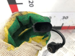 Датчик детонации, ориг. номер 06A905377B, Volkswagen Golf 1991-2000