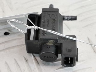 Клапан воздушный, ориг. номер 037906283A, 72240200, Volkswagen Bora 1998-2005