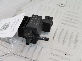 Клапан воздушный, ориг. номер 037906283A, 72240200, Volkswagen Bora 1998-2005