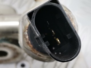 Датчик давления топлива, ориг. номер 03C906051D, Volkswagen Passat 2005-2010