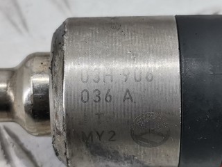 Форсунка, ориг. номер 03H906036A, 03H906036F, Volkswagen Passat 2005-2010