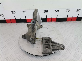 Кронштейн компрессора кондиционера, ориг. номер 73631FA110, Subaru Forester 1997-2000