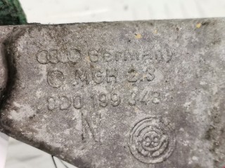 Подушка крепления двигателя, ориг. номер 8D0199343N, 8D0199348, Volkswagen Passat 2000-2005
