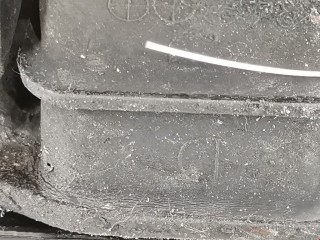 Подушка крепления двигателя, ориг. номер 41022FA000, Subaru Impreza 1992-1996