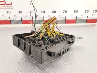 Блок предохранителей, ориг. номер 7703297587, Renault Master 1998-2003