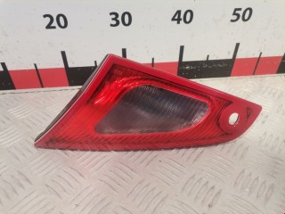 Фонарь крышки багажника правый Mitsubishi Colt 2002-2012