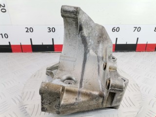 Кронштейн компрессора кондиционера, ориг. номер 90531707, Opel Omega 1994-1999