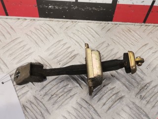Ограничитель открывания двери задней, ориг. номер 82430BU000, Nissan Almera Tino 2003-2006