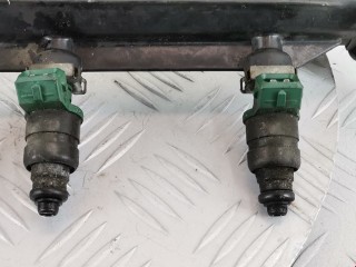Форсунка, ориг. номер 037906031AA, Audi A3 1996-2000
