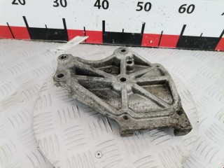 Кронштейн компрессора кондиционера, ориг. номер MR398282, Mitsubishi Space Star 1998-2002