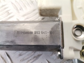 Стеклоподъемник электрический задний правый, ориг. номер 6983002100, 992045100, Toyota Corolla 2002-2007