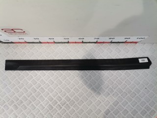 Молдинг двери передней левой Opel Zafira 1999-2003