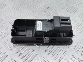 Кнопка стеклоподъемника, ориг. номер YUD501070PVJ, Land Rover Discovery 2004-2009