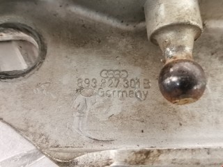 Петля крышки багажника, ориг. номер 893827301B, Audi 80 1986-1992