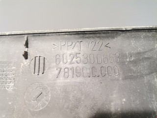 Молдинг двери задней левой, ориг. номер 6025300663, Renault Espace 1996-2002