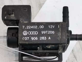 Клапан воздушный, ориг. номер 037906283A, 72240200, Volkswagen Passat 1996-2001