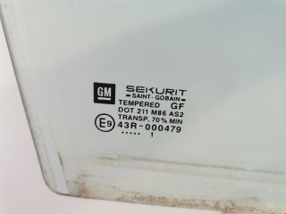 Стекло двери передней правой, ориг. номер 13205911, Opel Corsa 2000-2003