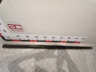 Молдинг двери передней левой, ориг. номер 24411237, Opel Corsa 1993-2000