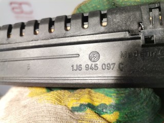 Стоп-сигнал, ориг. номер 1J6945097C, 1J6945131C, Volkswagen Golf 1991-2000