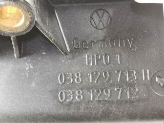 Коллектор впускной, ориг. номер 038129713H, Volkswagen Caddy 1995-2004