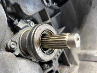 КПП механическая (МКПП) 6-ступенчатая, ориг. номер 55577508, 55561659, Opel Insignia 2008-2013