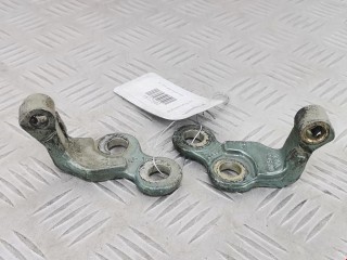 Петля двери Ford Focus 1998-2001