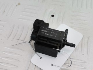 Клапан воздушный, ориг. номер 037906283A, 72240200, Volkswagen Golf 1991-2000