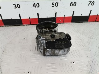 Заслонка дроссельная Audi A4 2000-2006