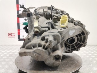 КПП механическая (МКПП) 6-ступенчатая, ориг. номер 8200907117, ND4001, Renault Megane 2008-2014