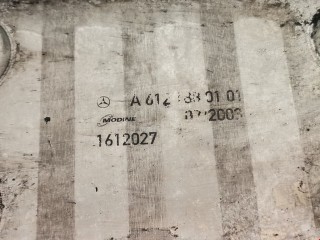 Теплообменник масляного фильтра, ориг. номер A6121880101, Mercedes C W203 2000-2004