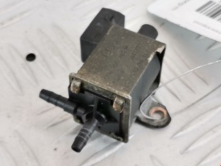 Клапан воздушный Audi A4 1994-1999