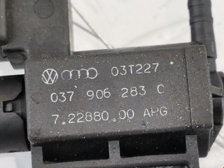 Клапан воздушный, ориг. номер 037906283C, 72288000, Skoda Octavia 2000-2011