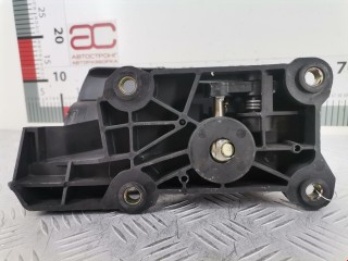 Кулиса, ориг. номер XS4R7K387, Ford Focus 2001-2005