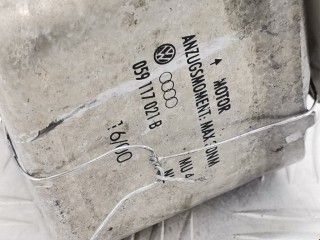 Теплообменник масляного фильтра, ориг. номер 059117021B, Audi A6 1997-2001