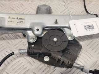 Стеклоподъемник передний правый, ориг. номер 5713A136, Mitsubishi Colt 2002-2012