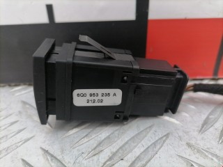 Кнопка аварийной сигнализации, ориг. номер 6Q0953235A, Volkswagen Polo 2001-2005