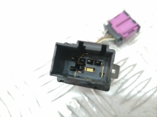 Кнопка аварийной сигнализации, ориг. номер 6Q0953235A, Volkswagen Polo 1999-2001
