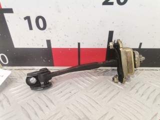Ограничитель открывания двери передней, ориг. номер XS4AA23500BA, XS4A23500BA, Ford Focus 1998-2001