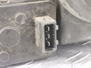 Фара правая, ориг. номер 14742600, 3B0941018R, Volkswagen Passat 1996-2001