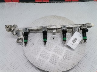 Форсунка Ford Focus 2001-2005