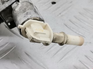 Форсунка, ориг. номер 98MF-9F593-BB, Ford Focus 2001-2005