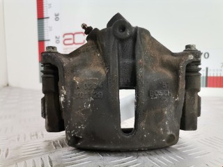 Суппорт передний правый Ford Mondeo 2000-2003